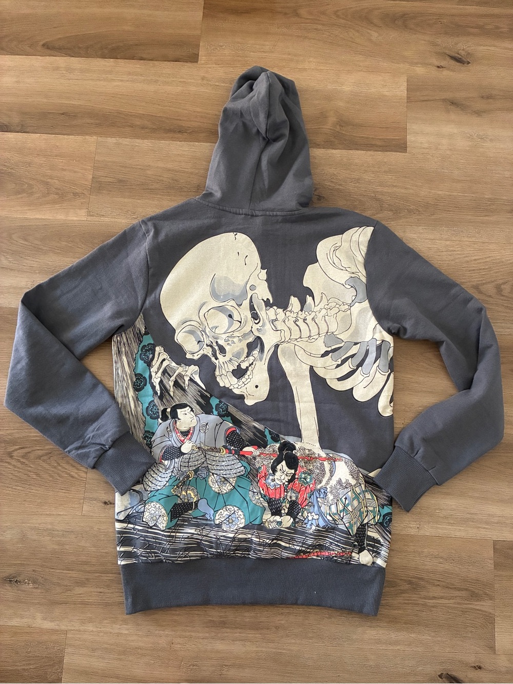 Rebel Vengeance NWT Skeleton Samurai Graphic Hoodie Gray, Size: S, M- Rare
